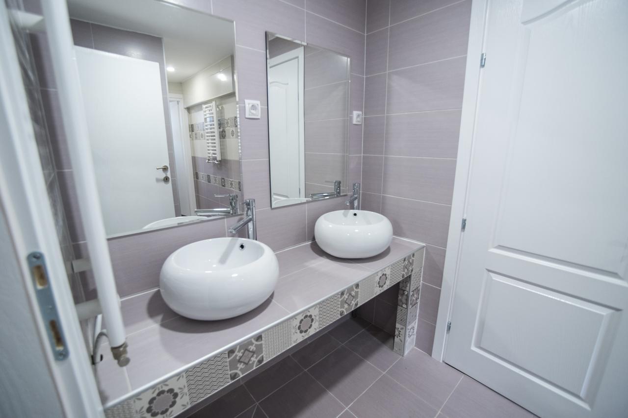 Bloom Inn Ni Eksteriør bilde