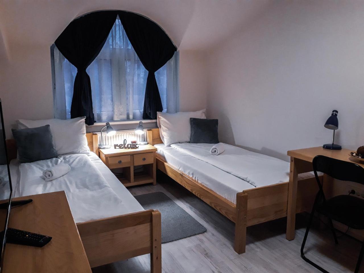 Bloom Inn Ni Eksteriør bilde